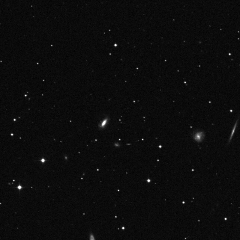 IC 2865 - Zoom