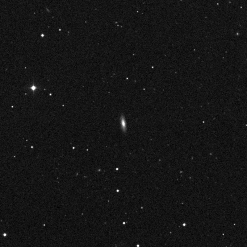 IC 2933 - Zoom