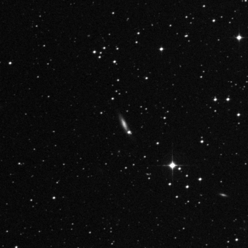IC 2996 - Zoom