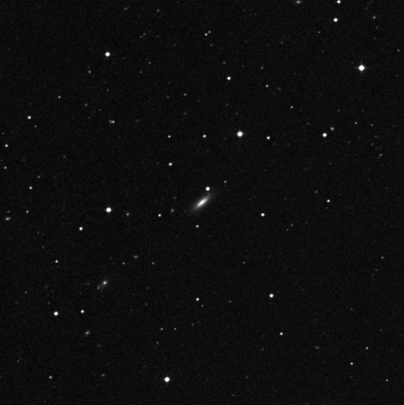 IC 3193 - Zoom