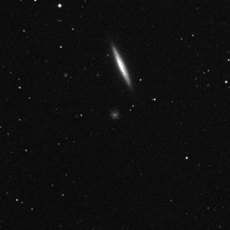 IC 3211 - Zoom