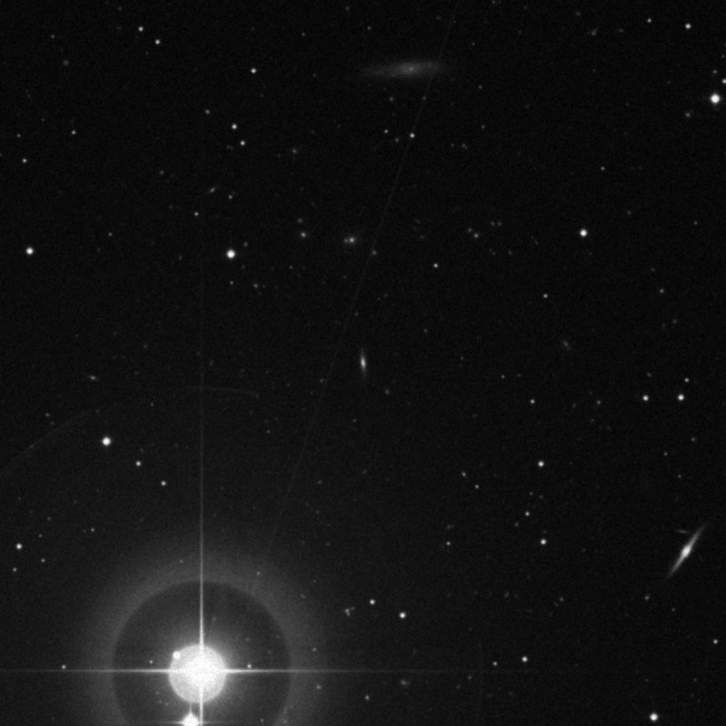 IC 3219 - Zoom
