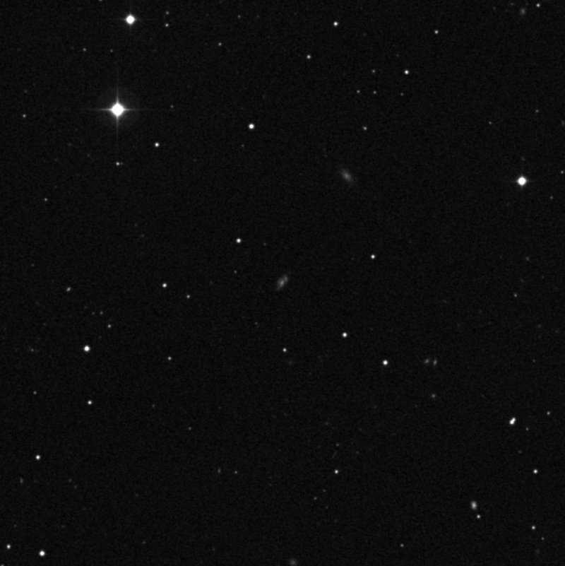 IC 3235 - Zoom