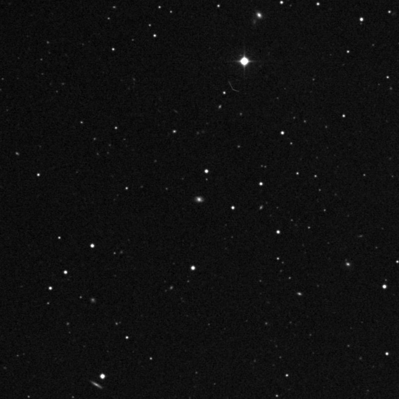 IC 3240 - Zoom