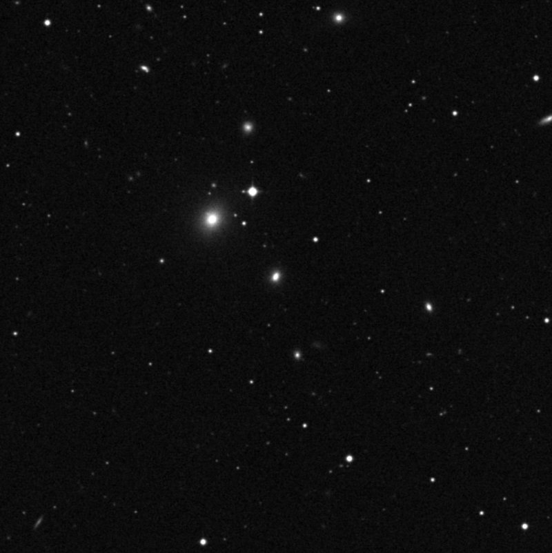 IC 3274 - Zoom