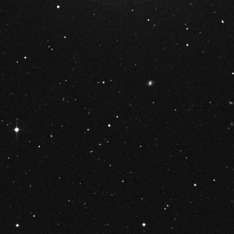 IC 3399 - Zoom