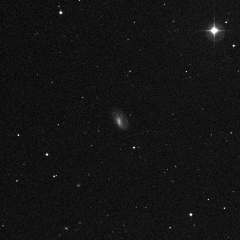 IC 3414 - Zoom
