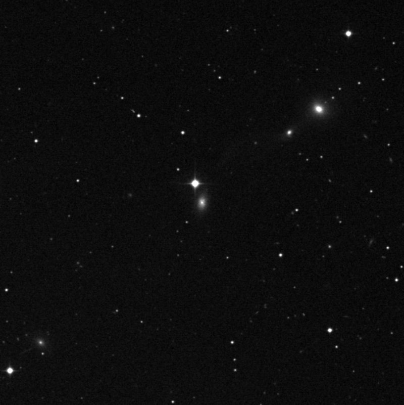 IC 3483 - Zoom