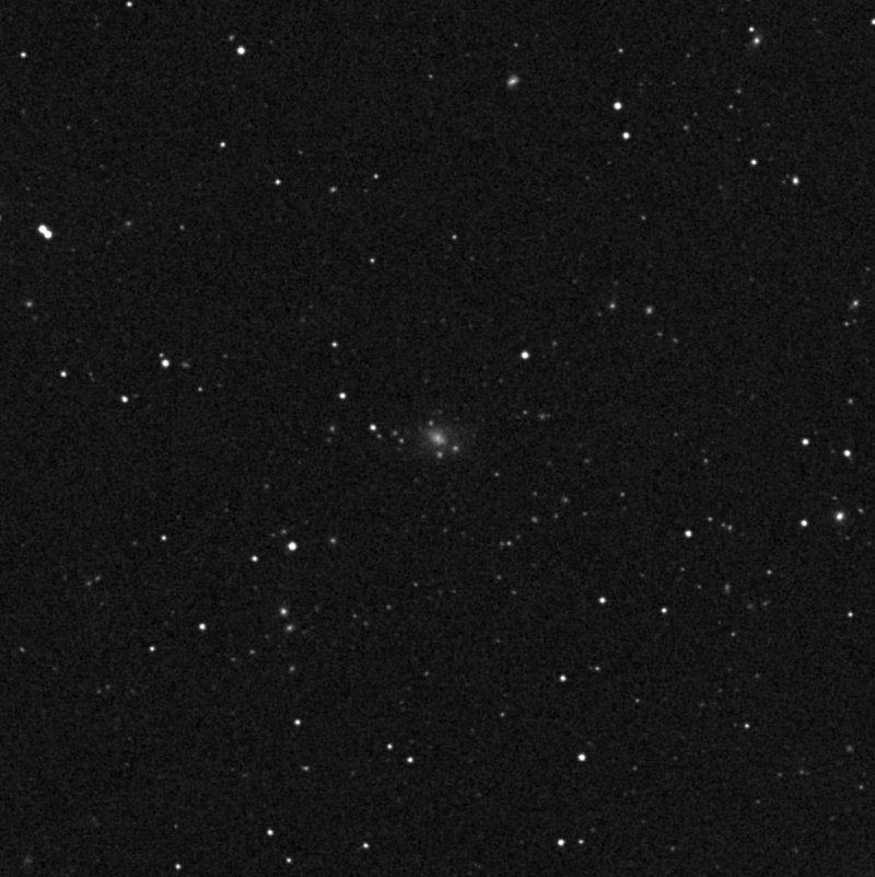 IC 3520 - Zoom