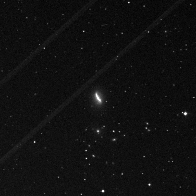 IC 3521 - Zoom