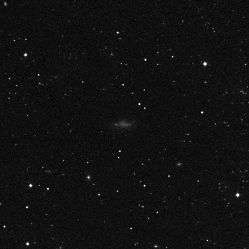 IC 3522 - Zoom