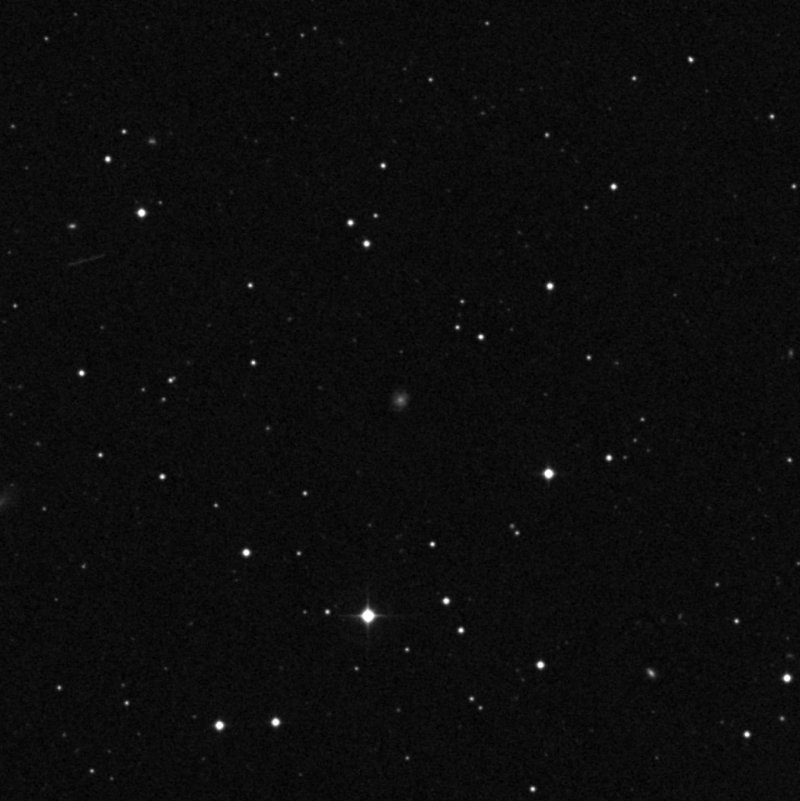 IC 3523 - Zoom