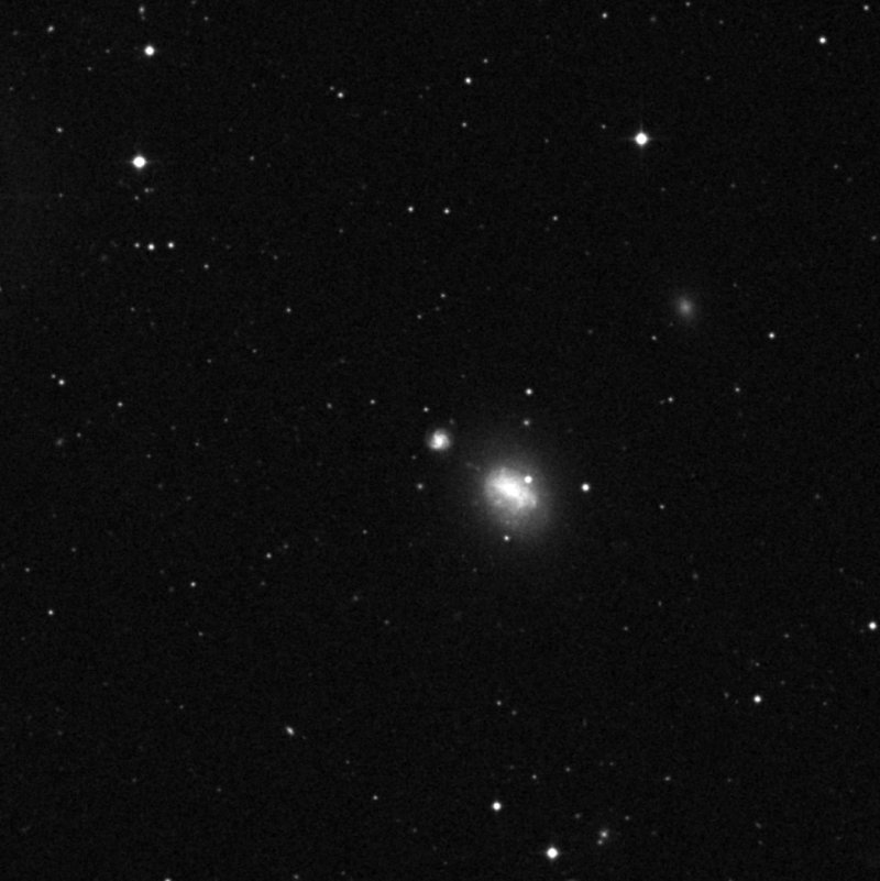 IC 3528 - Zoom