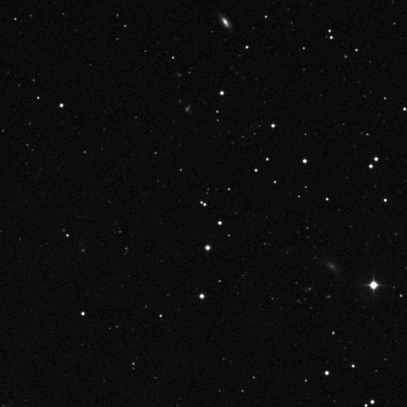 IC 3544 - Zoom