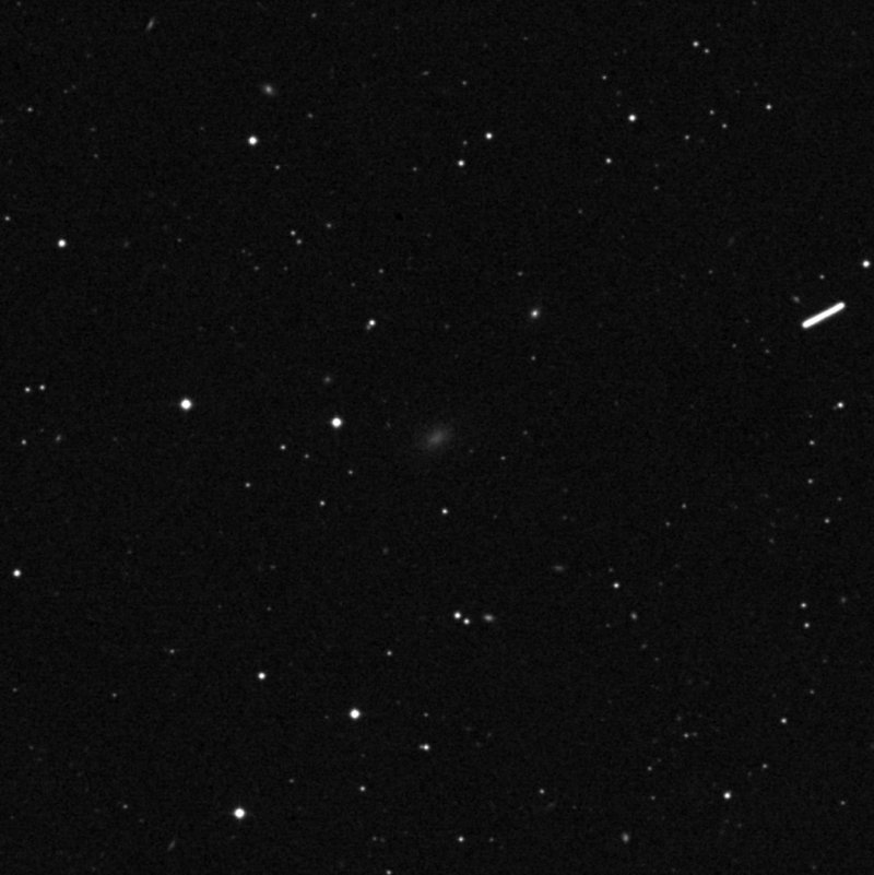 IC 3548 - Zoom
