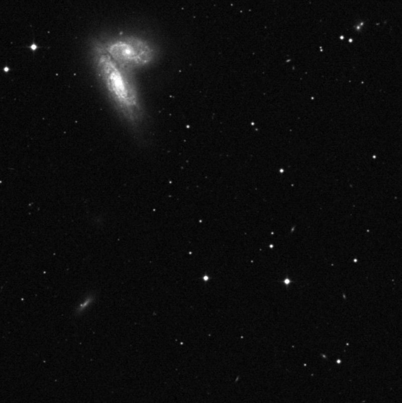 IC 3566 - Zoom