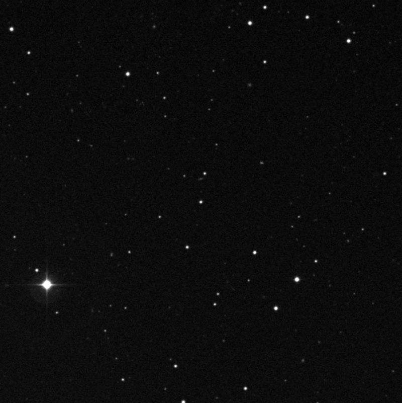 IC 3584 - Zoom