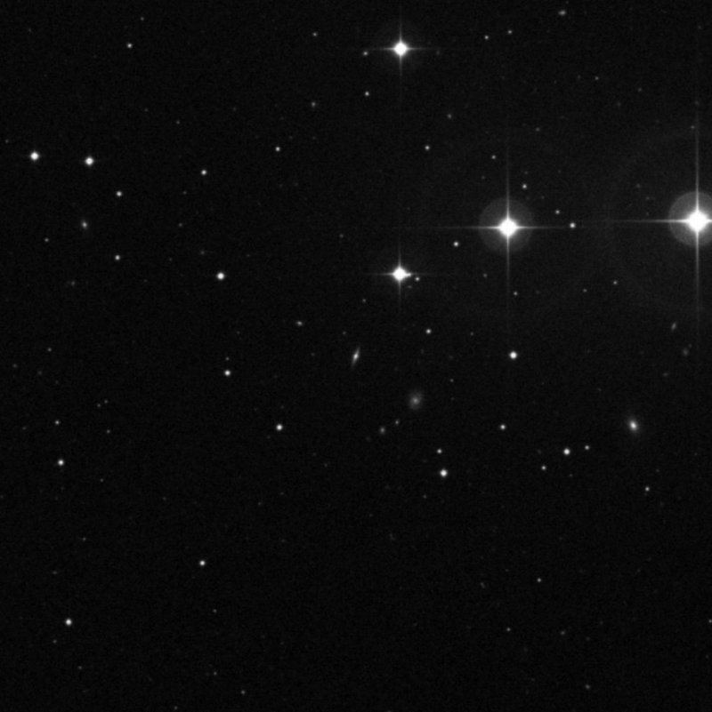 IC 3613 - Zoom