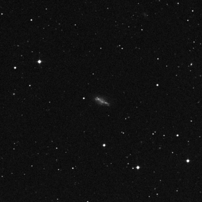 IC 3617 - Zoom