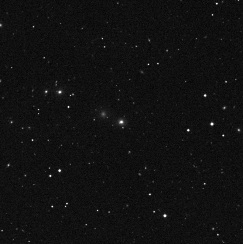 IC 3625 - Zoom