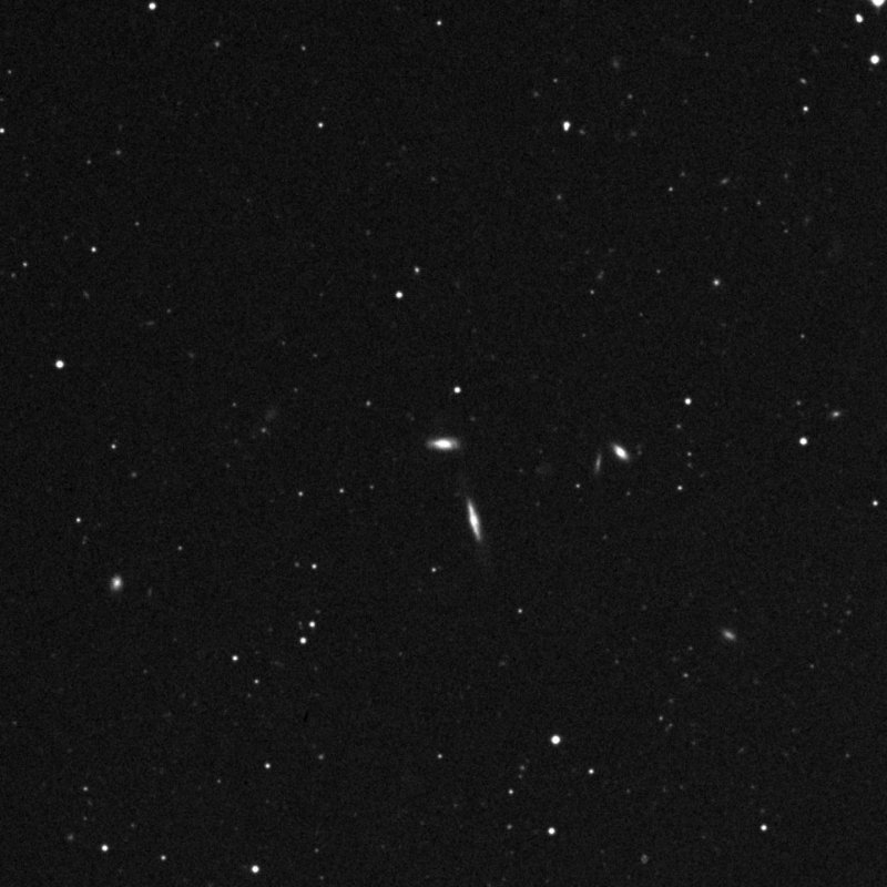 IC 3646 - Zoom
