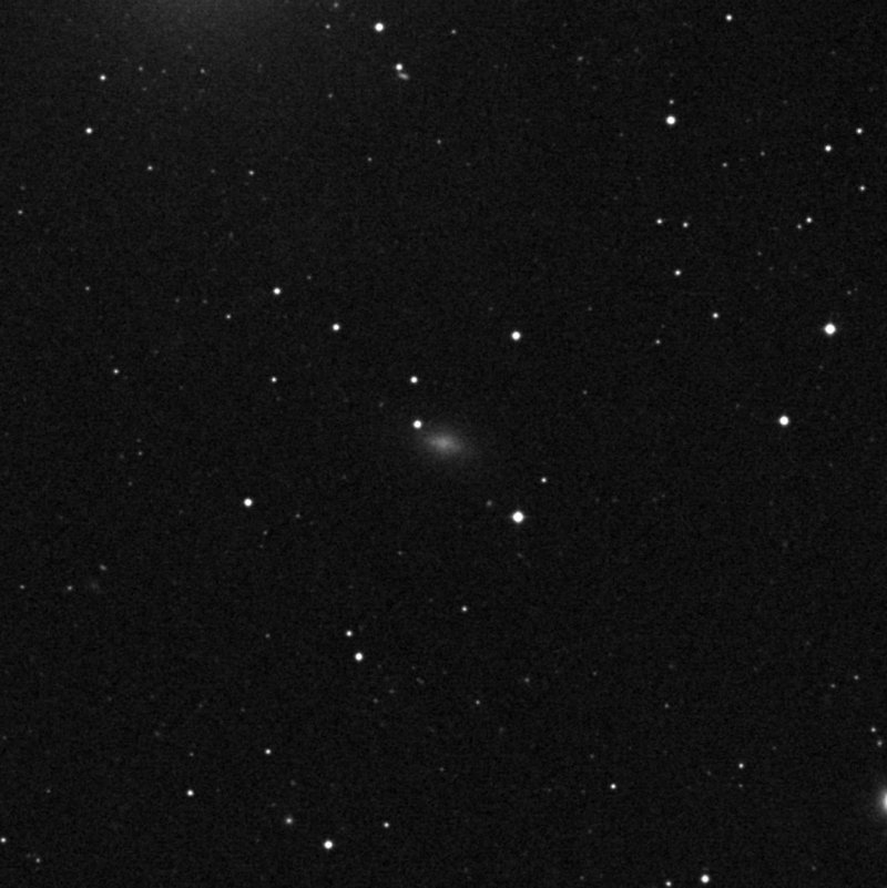 IC 3665 - Zoom