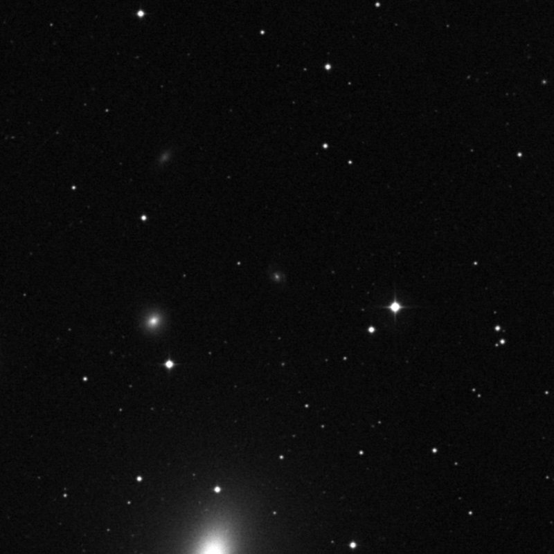 IC 3670 - Zoom