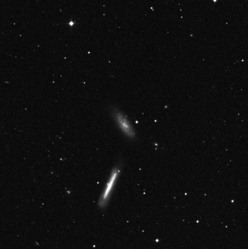 IC 3688 - Zoom