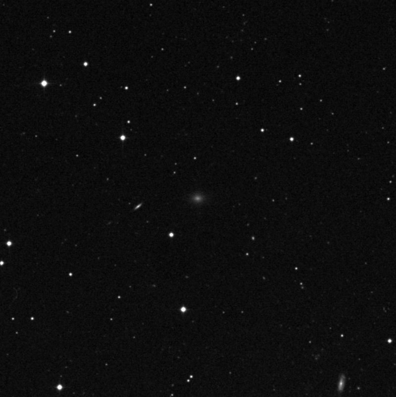 IC 3693 - Zoom