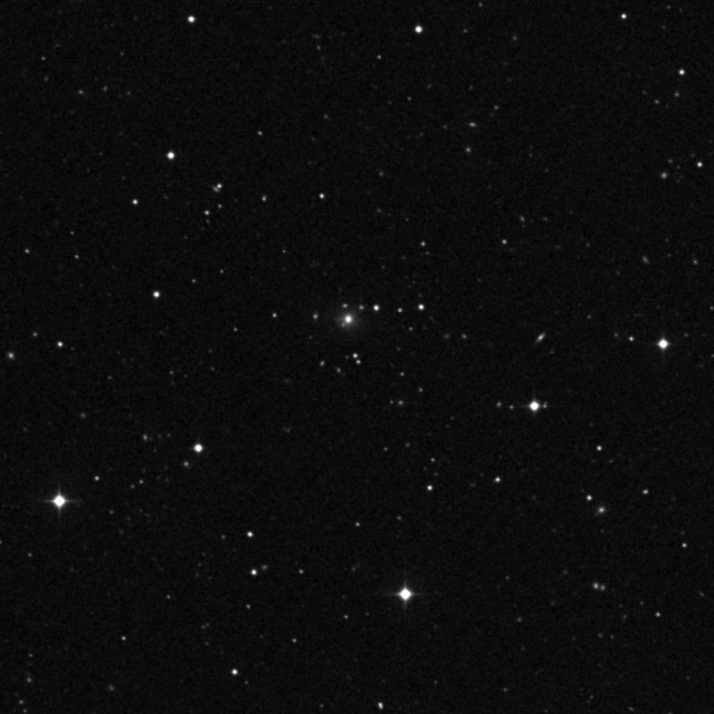 IC 3699 - Zoom
