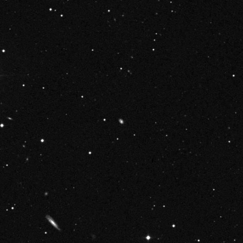 IC 3702 - Zoom