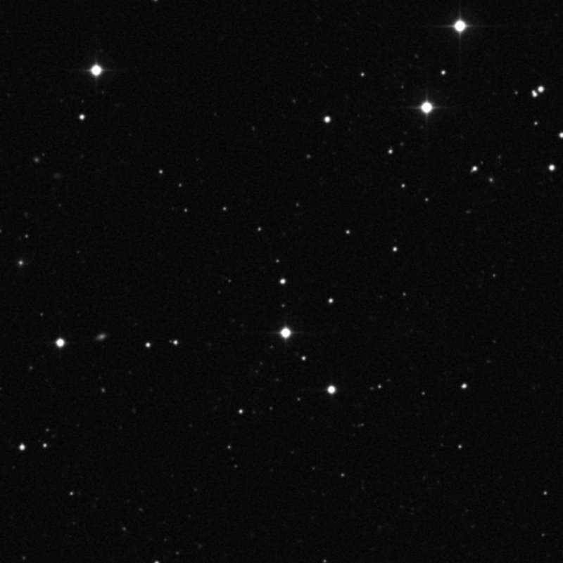 IC 3707 - Zoom