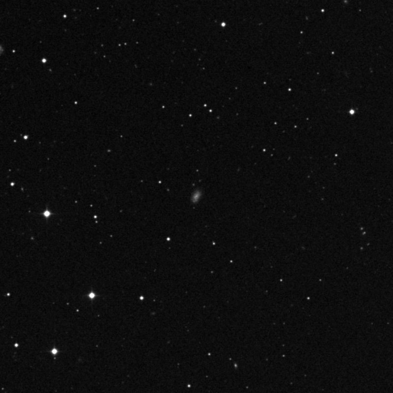 IC 3714 - Zoom