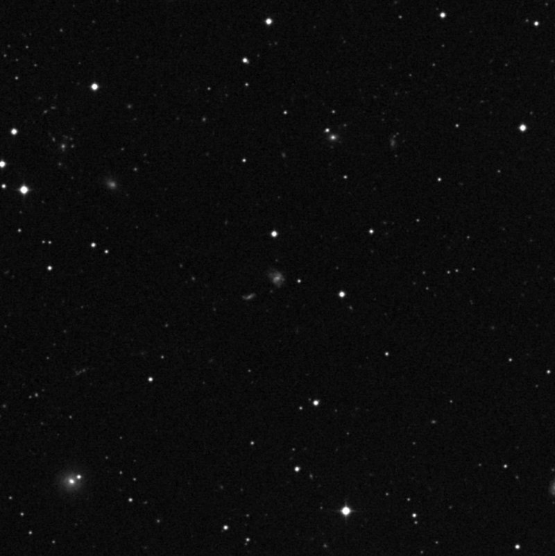 IC 3724 - Zoom