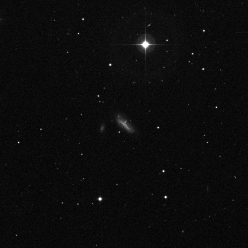 IC 3742 - Zoom