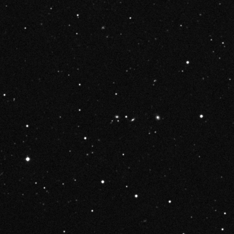 IC 3751 - Zoom