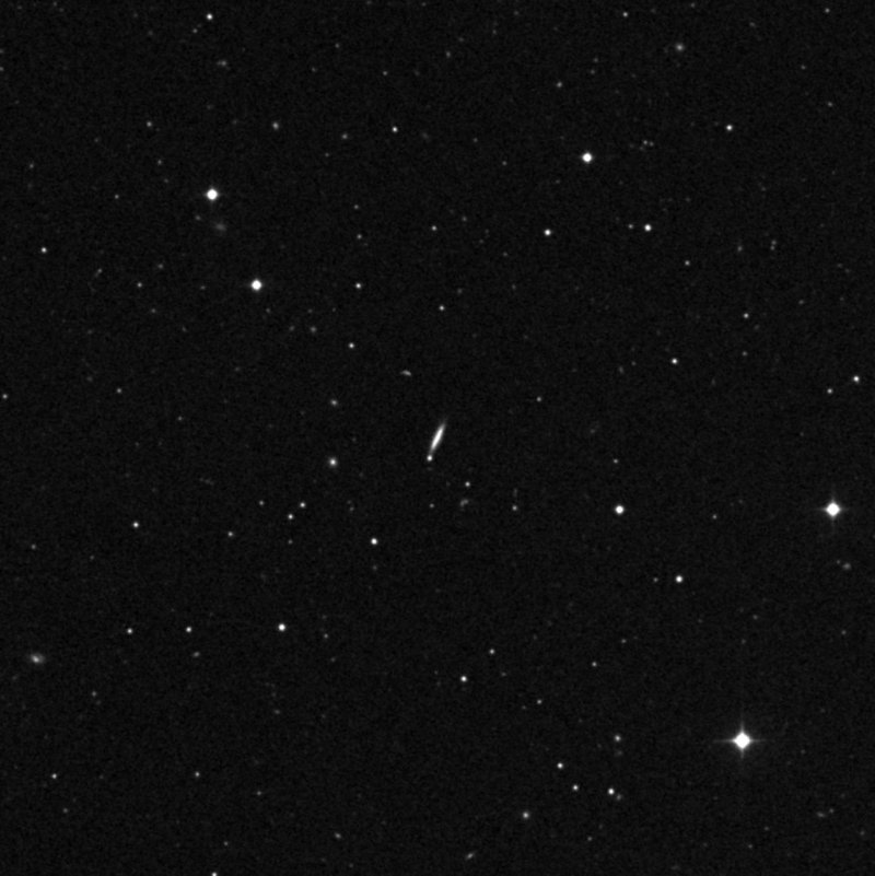 IC 3759 - Zoom