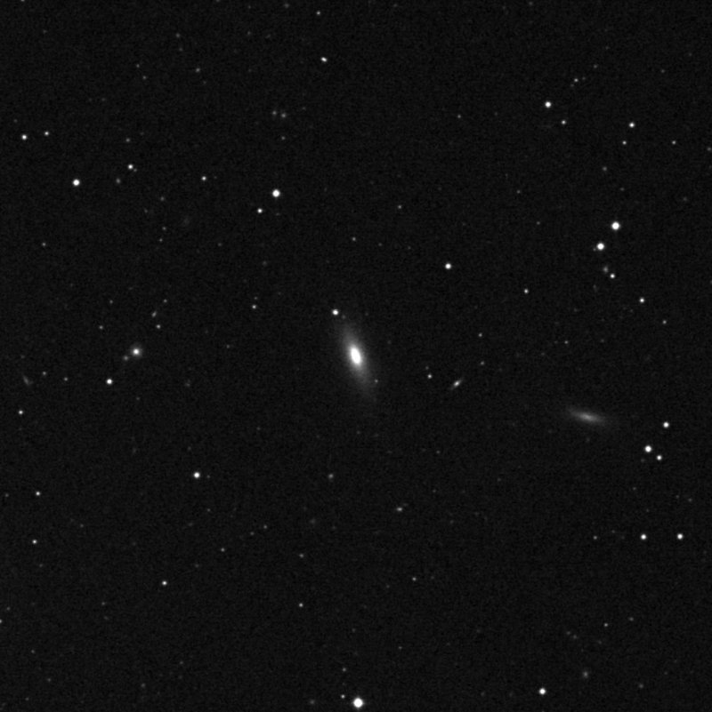 IC 3773 - Zoom