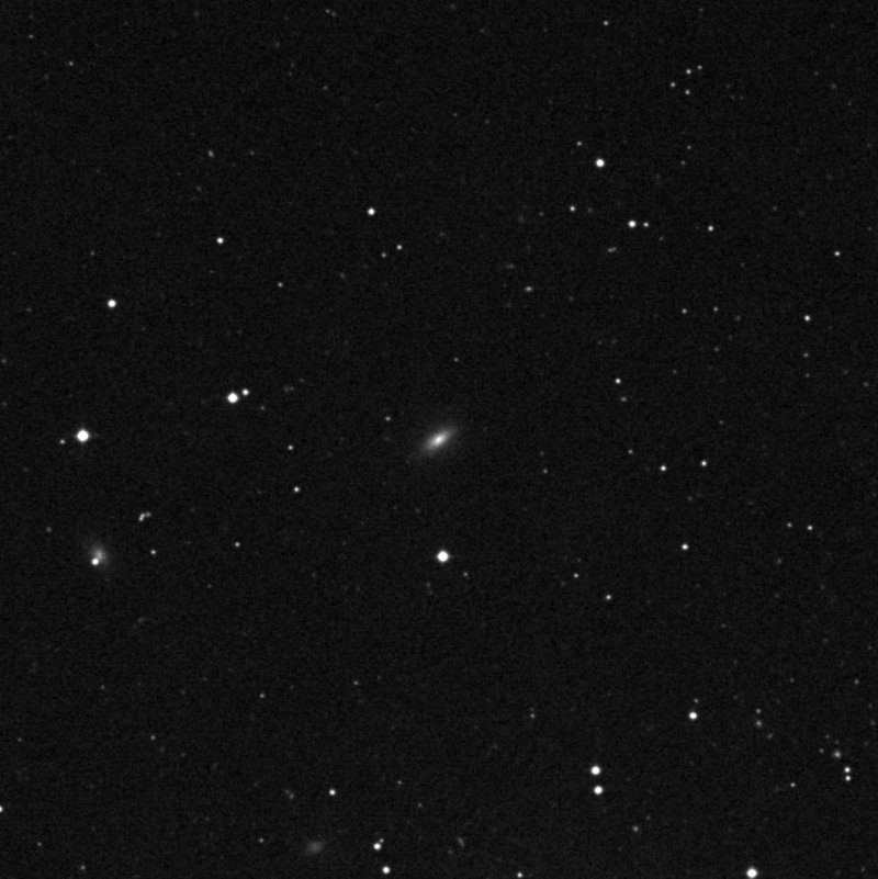 IC 3779 - Zoom