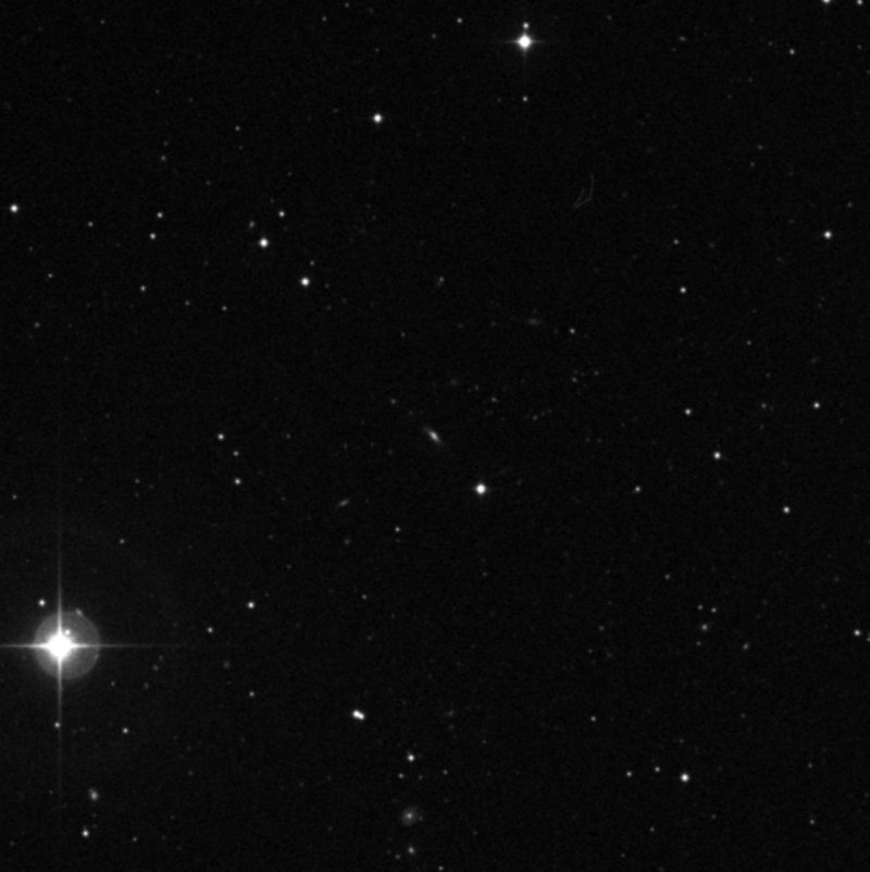 IC 3784 - Zoom