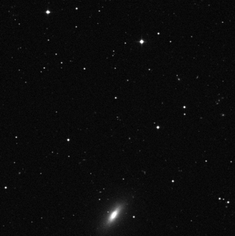 IC 3792 - Zoom