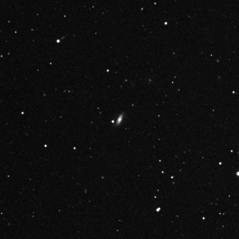 IC 3808 - Zoom