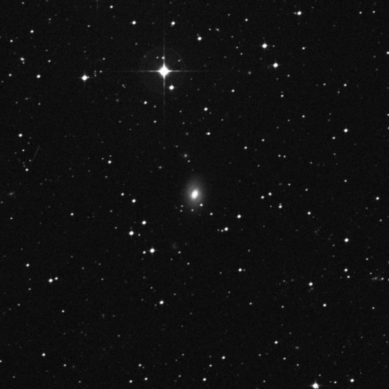 IC 3813 - Zoom