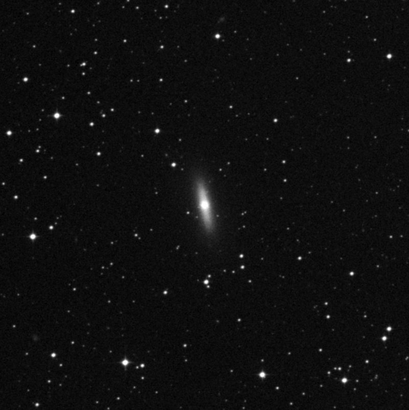 IC 3829 - Zoom