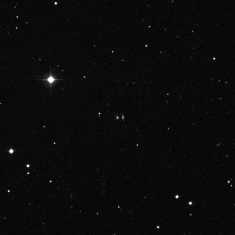 IC 3854 - Zoom