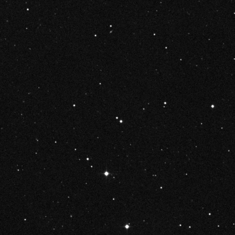 IC 3858 - Zoom