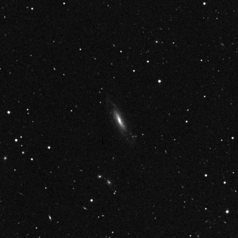 IC 3877 - Zoom