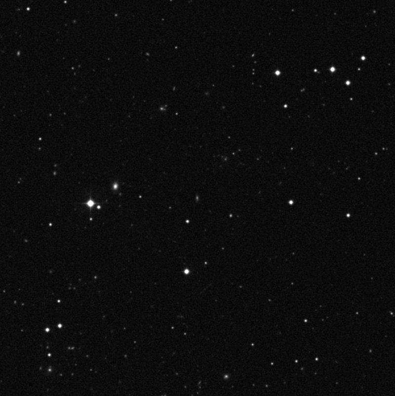 IC 3907 - Zoom