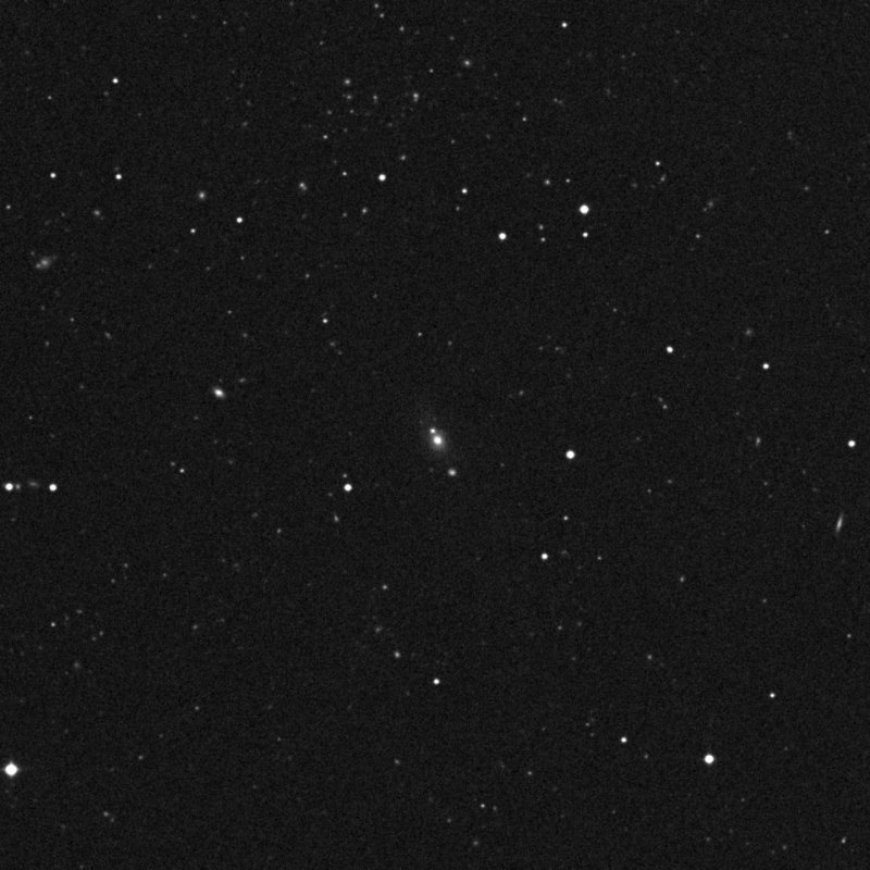 IC 3911 - Zoom