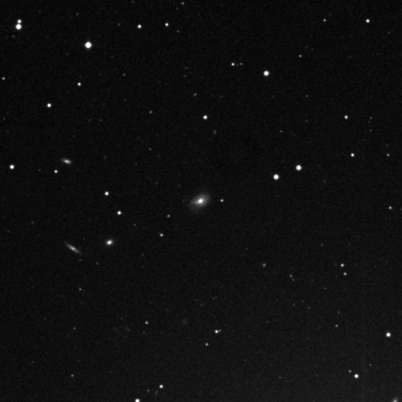 IC 3916 - Zoom